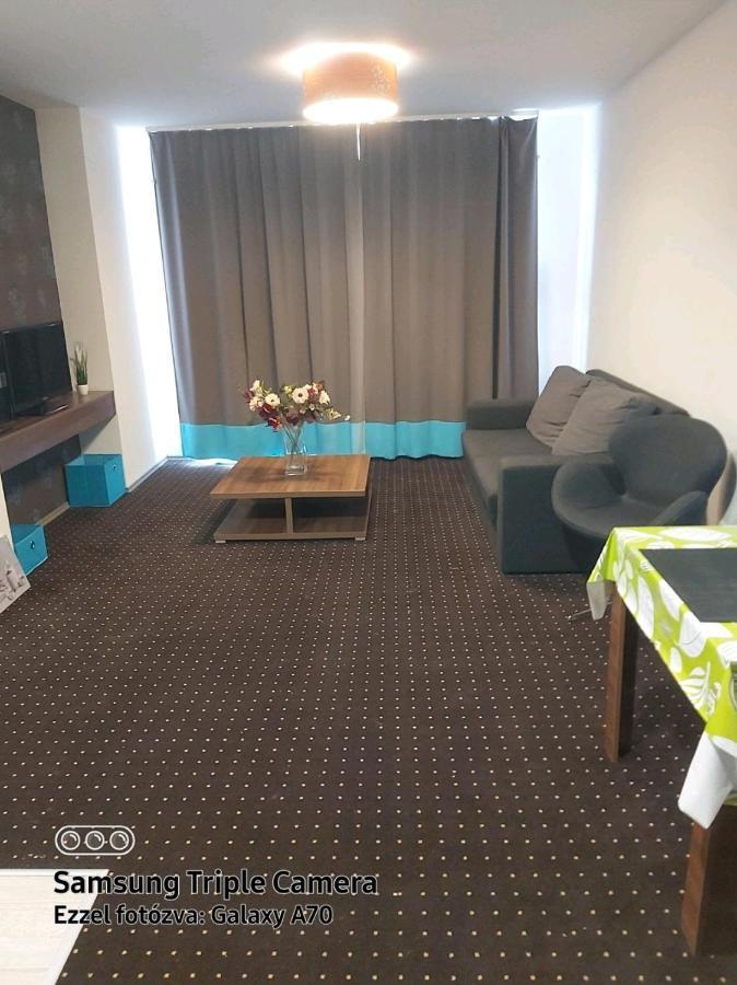 Plage Apartman Hajdúszoboszló Eksteriør bilde